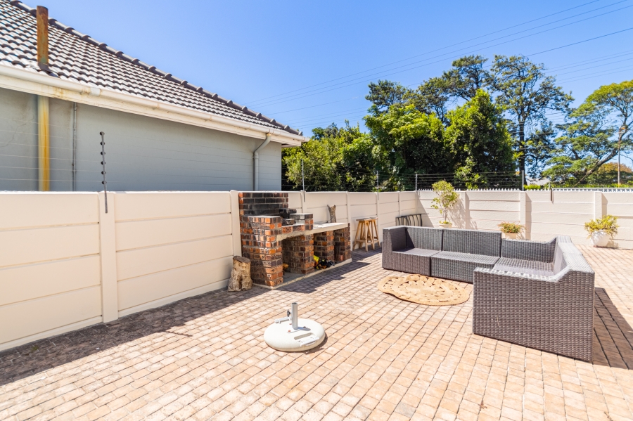 To Let 3 Bedroom Property for Rent in Rondebosch Western Cape